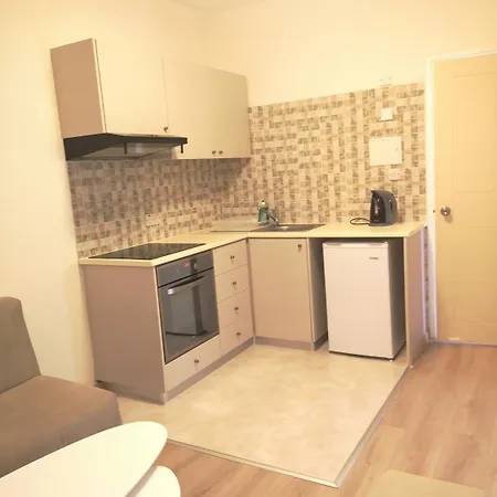 מלון דירות Marianna Annex לימסול