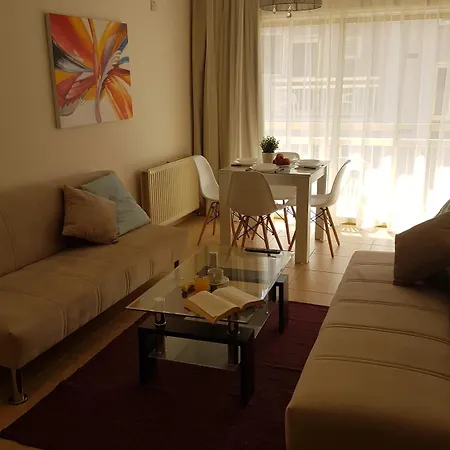 מלון דירות Marianna Annex 3*