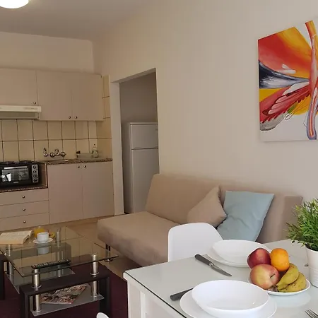 Marianna Annex Aparthotel 3*
